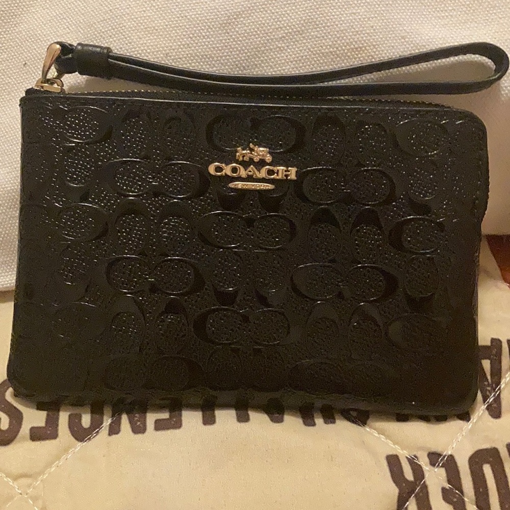 Coach black leather wrist wallet